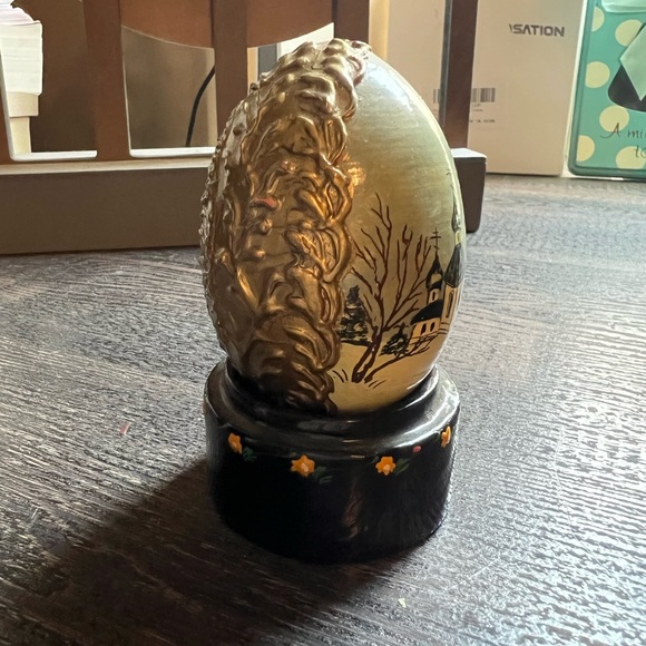 Vintage Russian Hand Painted Egg - Picture 2 of 4